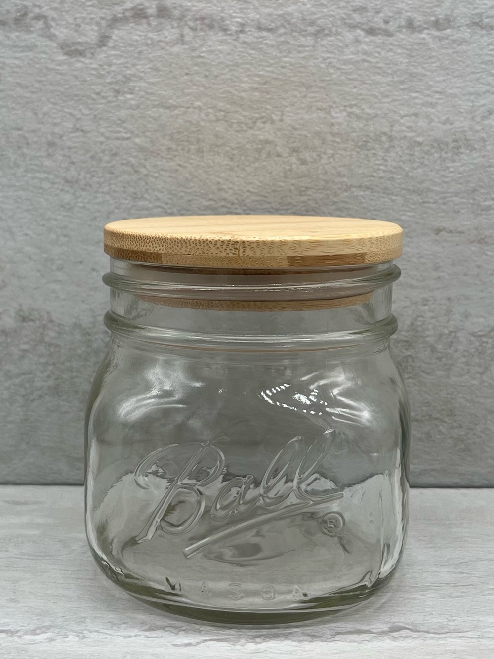 🎉 $5 Ball Glass Mason Jar with Wooden Lid